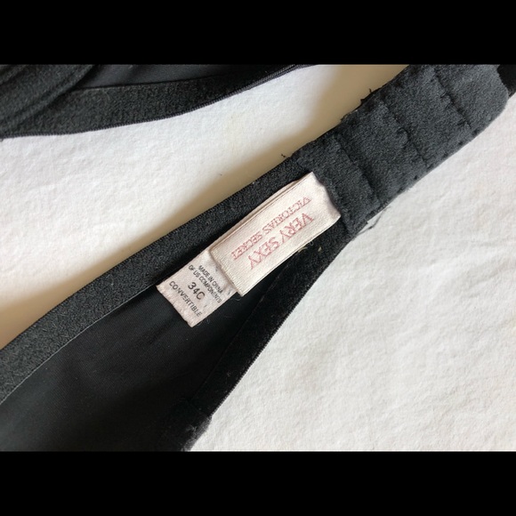 Victoria Secret Very Sexy Halter Bra - Picture 2 of 2